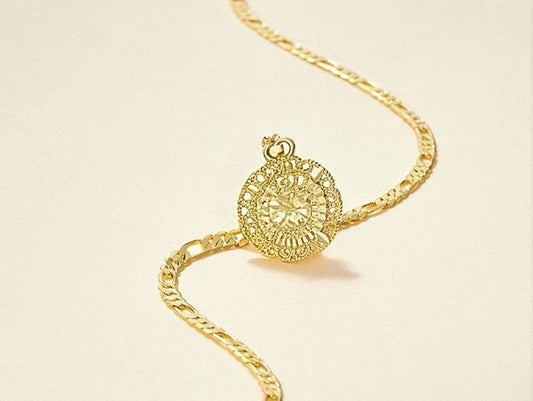 Radiant Custom Gold Letter Pendant - 26 Letters Personalized,Cuban Chain Coin Letter Necklace, Show Unique Personality  14K Gold Plated Round Letter Pendant Capital Monogram Necklace Alphabets from A-Z Figaro Chain Jewelry  Easter Gift