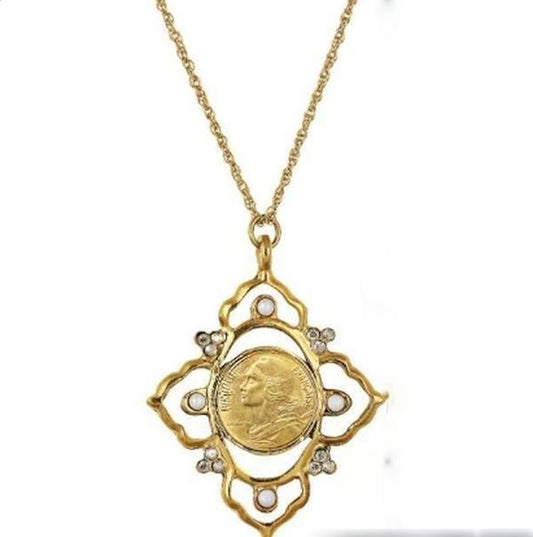 American Treasures Pendant Necklace with French commemorative coin| Victorian Style Goldtone Pendant| 21 Inch Rope Chain with Lobster Claw Clasp