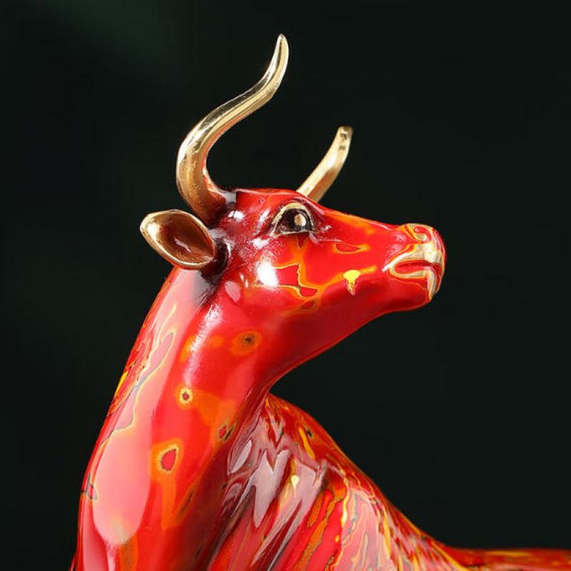 Pioneering Cow Brass Lacquered Cow Ornaments Lacquered Crafts Living Room Office Decoration Opening Gift Brass Animal Sculpture Desktop Decoration Ornaments Handicraft Traditional Craft Collection Zodiac Cow Ornaments Office Creative Accessories