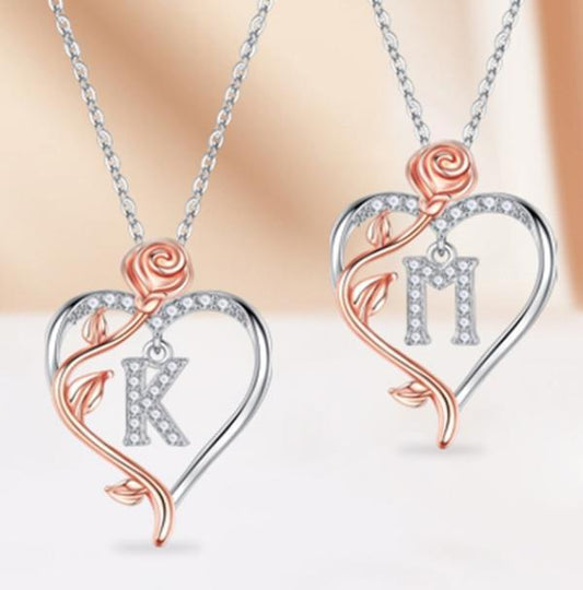 Elegant diamond-studded heart pendant with rose gold rose 925 silver customised heart necklace Lightweight comfortable 925 silver necklace for Singapore weather，A Valentine's Day anniversary gift for her