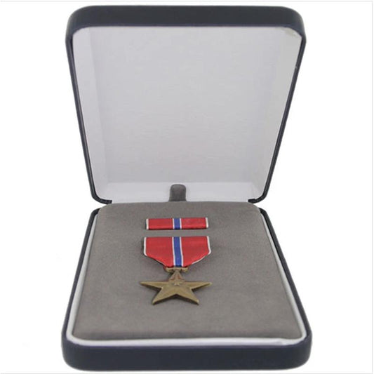 U.S. MEDAL PRESENTATION SET: BRONZE STAR